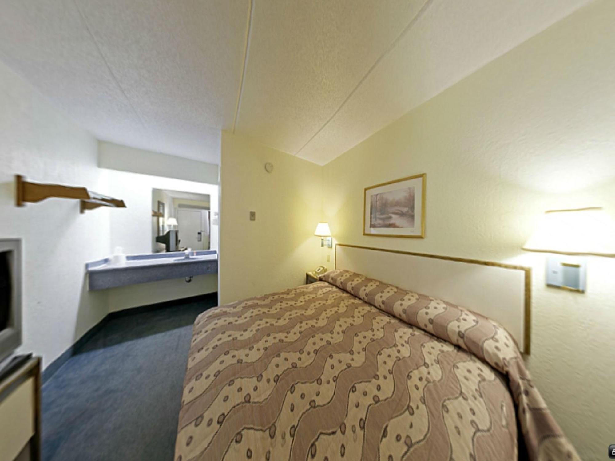 Royal Inn Charlotte Zewnętrze zdjęcie
