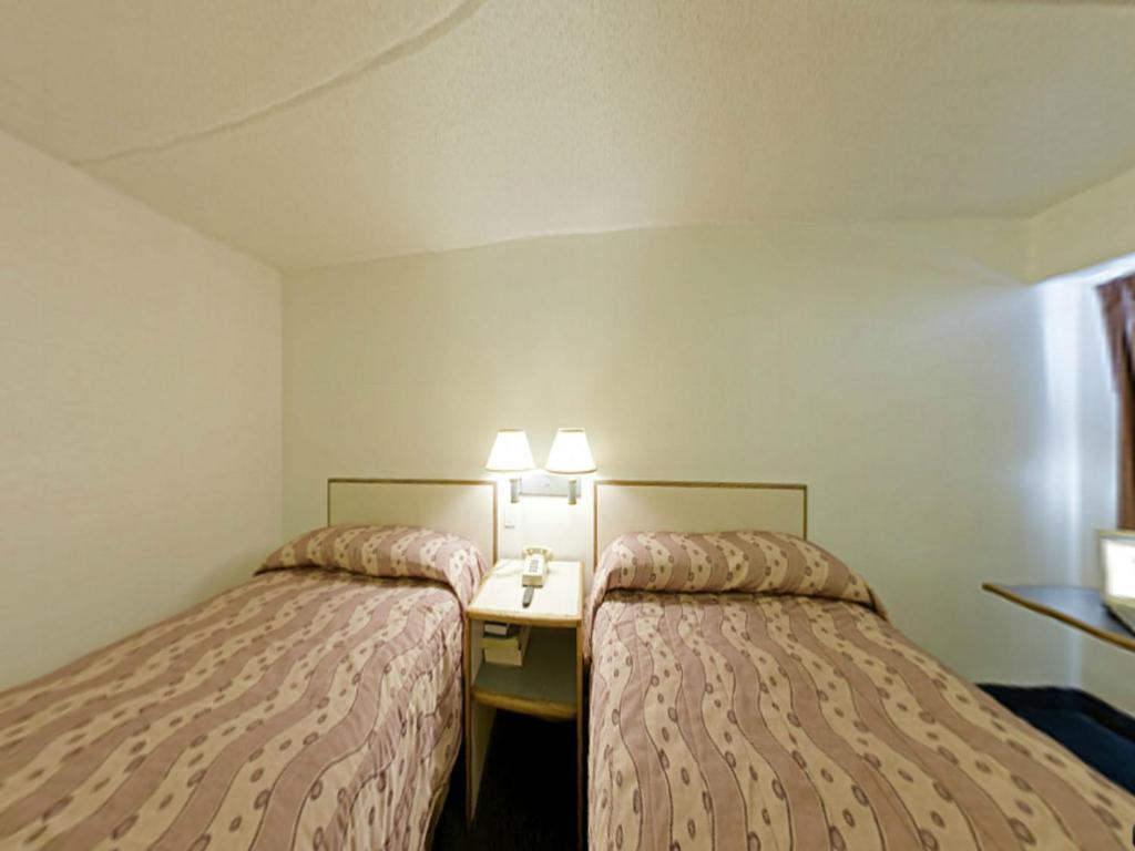 Royal Inn Charlotte Zewnętrze zdjęcie